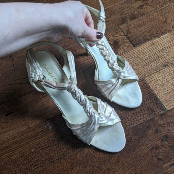 Women's White Satin High Heeled Sandals, Size 6.5 - Picture 3 of 3